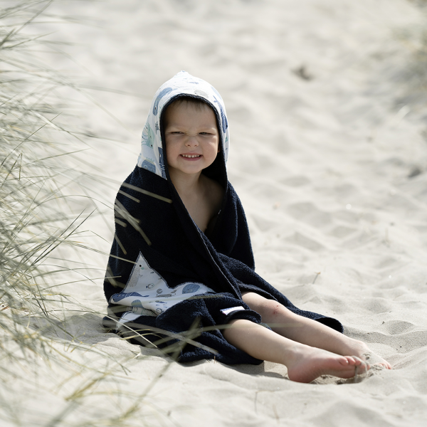 Bamboo hooded towel Swallows Grey