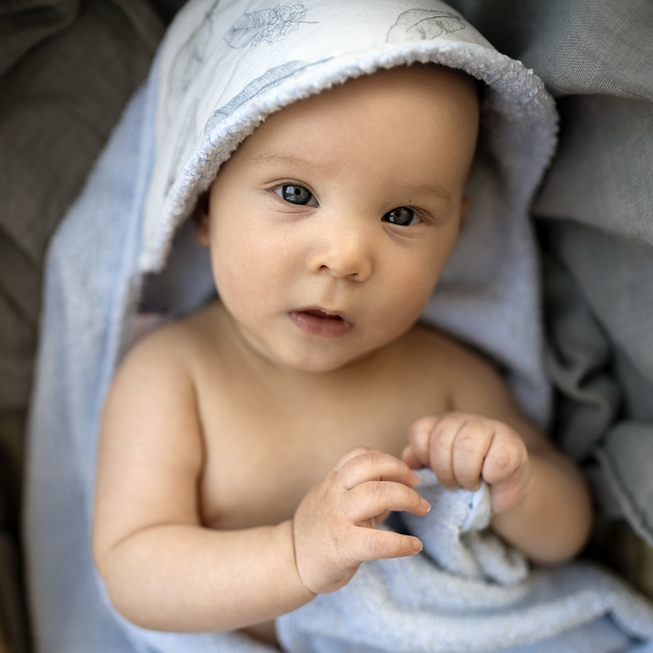Bamboo baby towel Paradise feathers White