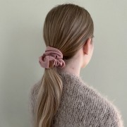 Gumka scrunchie jedwabna - Pale pink - OUTLET