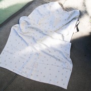 Rewolucyjny ręcznik kąpielowy - Kamyczki błękit