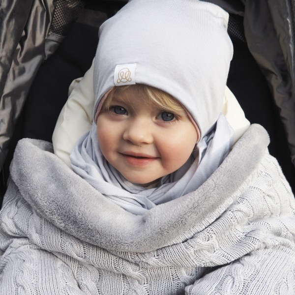 Bamboo reversible beanie - beige-sage