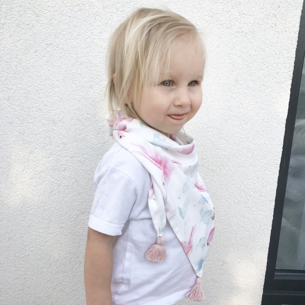 Triangle bamboo scarf Blush rain Grey