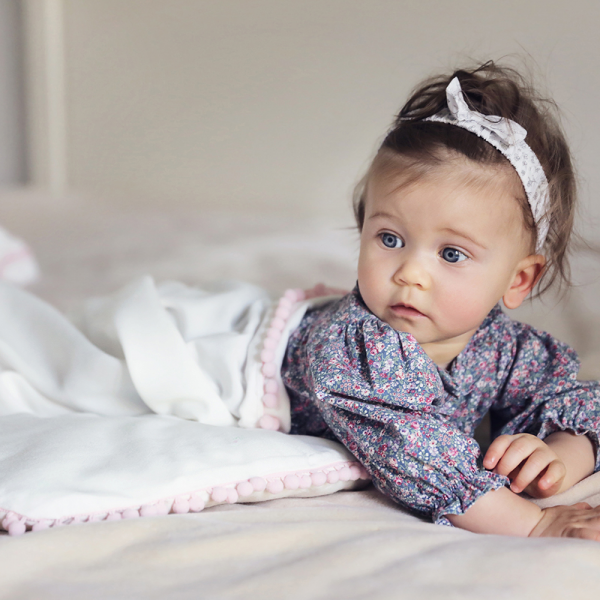 Pompom bamboo blanket Paradise feathers