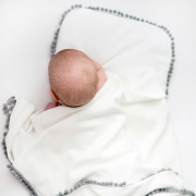 Pompom bamboo baby pillow Heavenly feathers