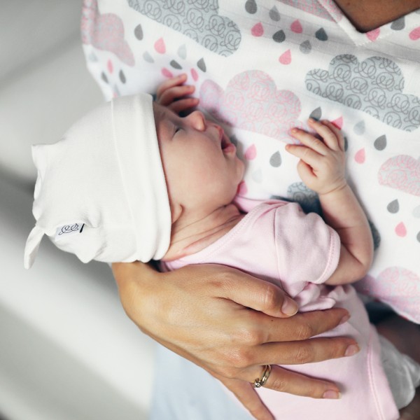 Bamboo baby cap - light blue