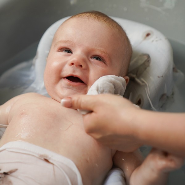 Baby wash gel