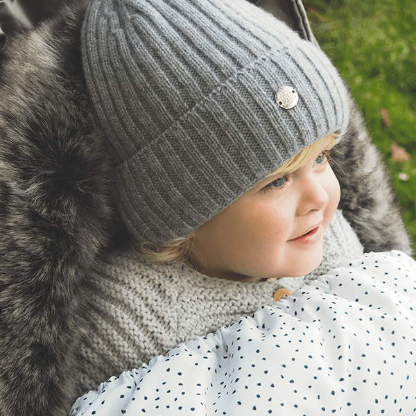ciepla czapka na zime dla dziecka