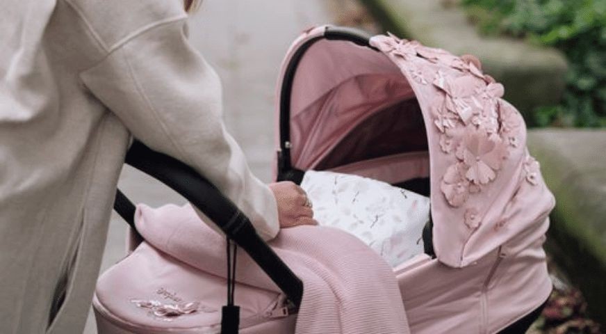 Co spakować do torby na co dzień z niemowlakiem - praktyczna lista